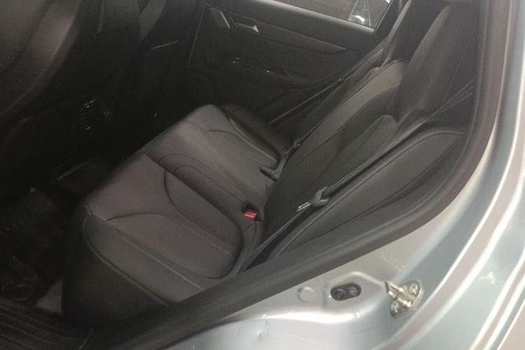 Used XPeng G3 2020 520 Smart Edition Interior 4