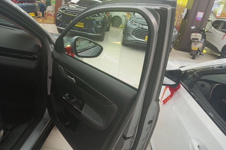 Used XPeng G3 2020 520 Smart Edition Interior 5