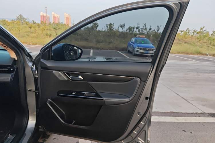 Used XPeng G3 2020 520 Smart Edition Interior 5