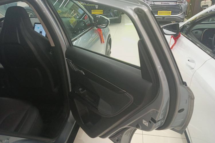 Used XPeng G3 2020 520 Smart Edition Interior 6