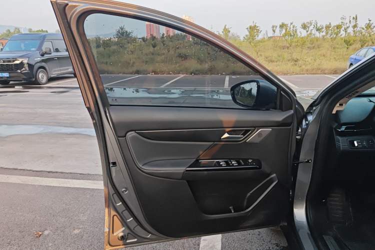 Used XPeng G3 2020 520 Smart Edition Interior 7