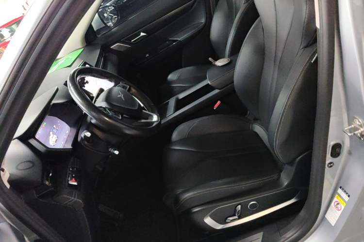 Used XPeng G3 2020 520 Smart Edition Left Front Seat