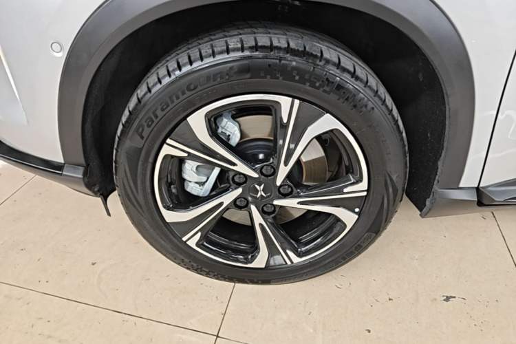 Used XPeng G3 2020 520 Smart Edition Left Front Wheel Hub