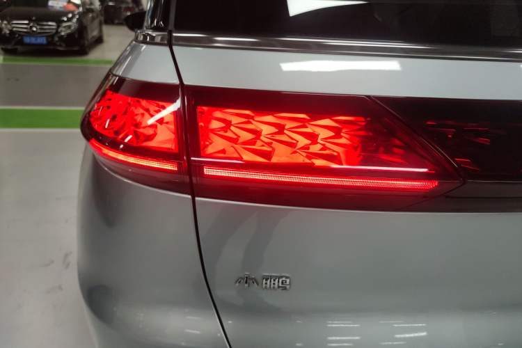 Used XPeng G3 2020 520 Luxury Edition Left Rear Taillight