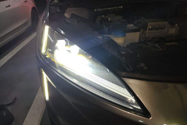 Used XPeng G3 2020 520 Smart Edition Right Front Headlight