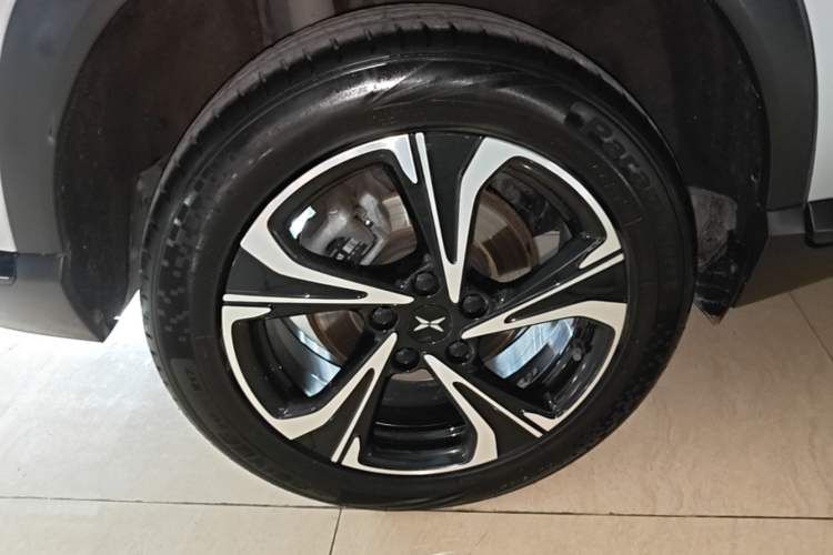 Used XPeng G3 2020 520 Smart Edition Right Rear Wheel Hub