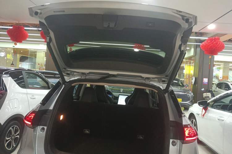 Used XPeng G3 2020 520 Smart Edition Trunk