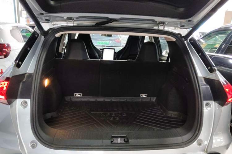 Used XPeng G3 2020 520 Smart Edition Trunk
