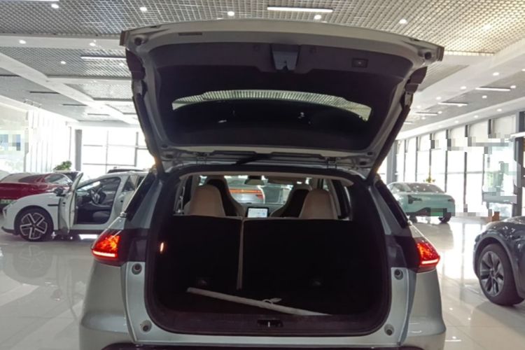 Used XPeng G3 2020 520 Smart Edition Trunk