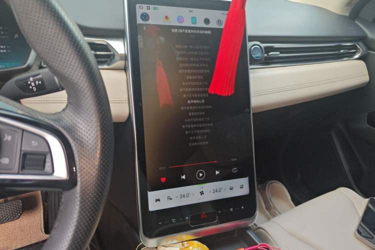 Used XPeng G3 2020 520i Luxury Edition Audio And AC Panel