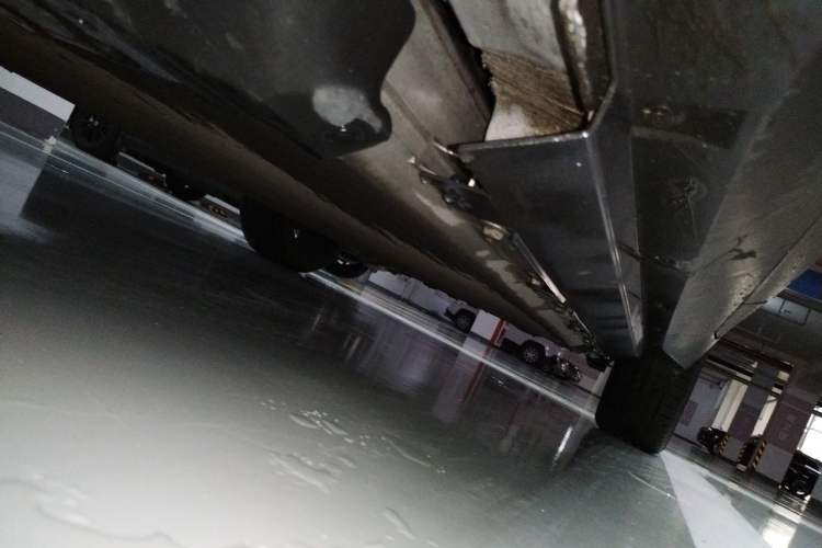 Used XPeng G3 2020 520 Smart Edition Chassis Front Left