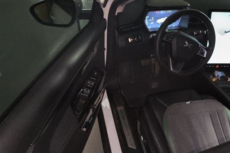 Used XPeng G3 2020 520i Enjoyment Edition Driver Seat