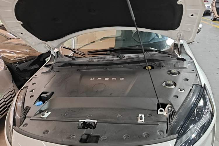 Used XPeng G3 2020 520i Luxury Edition Engine Bay