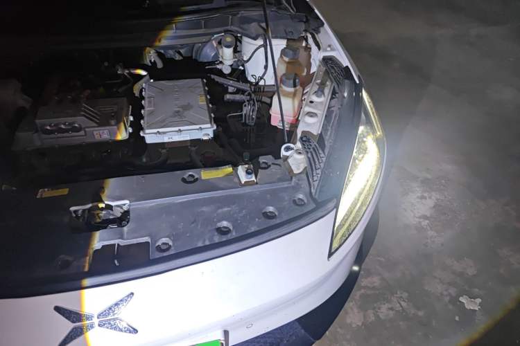 Used XPeng G3 2020 520 Luxury Edition Engine Bay Left