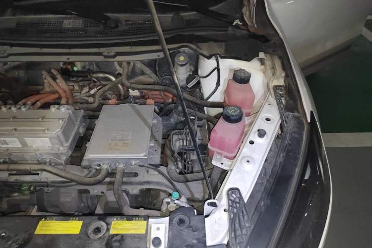 Used XPeng G3 2020 520i Luxury Edition Engine Bay Left