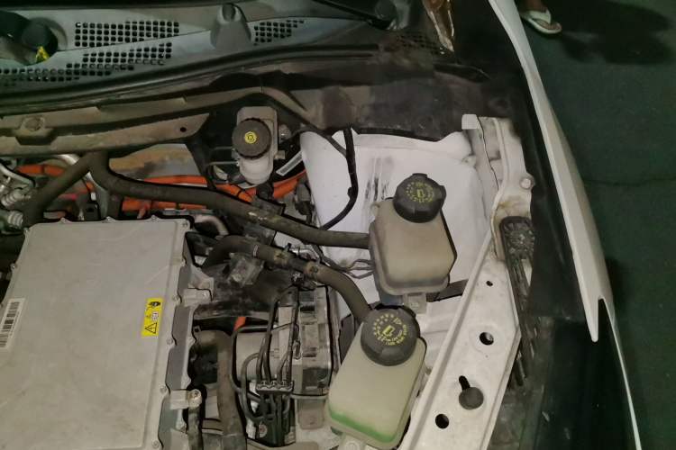 Used XPeng G3 2020 520 Smart Edition Engine Bay Left