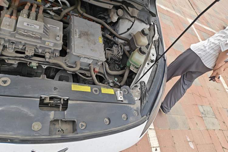 Used XPeng G3 2020 520 Smart Edition Engine Bay Left
