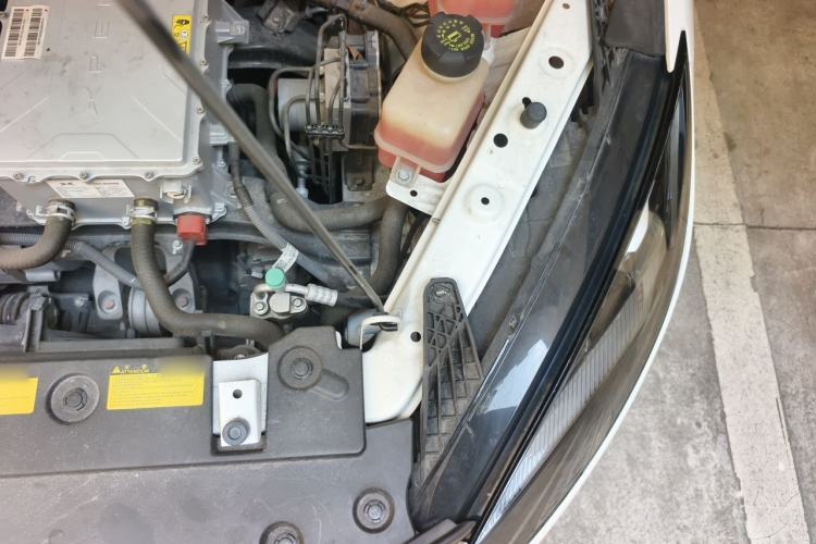 Used XPeng G3 2020 520 Smart Edition Engine Bay Left