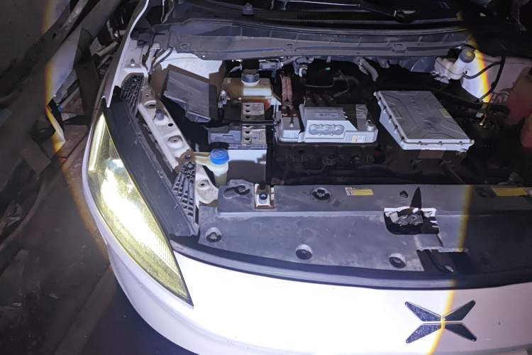 Used XPeng G3 2020 520 Luxury Edition Engine Bay Right