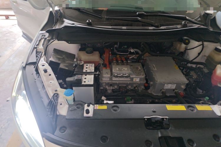 Used XPeng G3 2020 520 Smart Edition Engine Bay Right