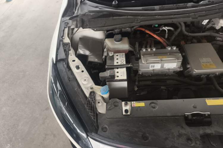 Used XPeng G3 2020 520i Luxury Edition Engine Bay Right