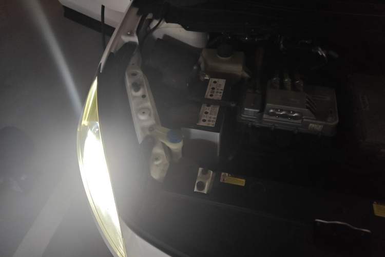 Used XPeng G3 2020 520 Smart Edition Engine Bay Right