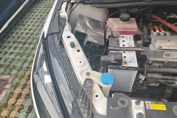 Used XPeng G3 2020 520i Luxury Edition Engine Bay Right