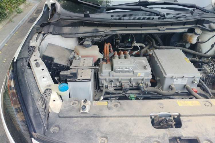 Used XPeng G3 2020 520 Smart Edition Engine Bay Right