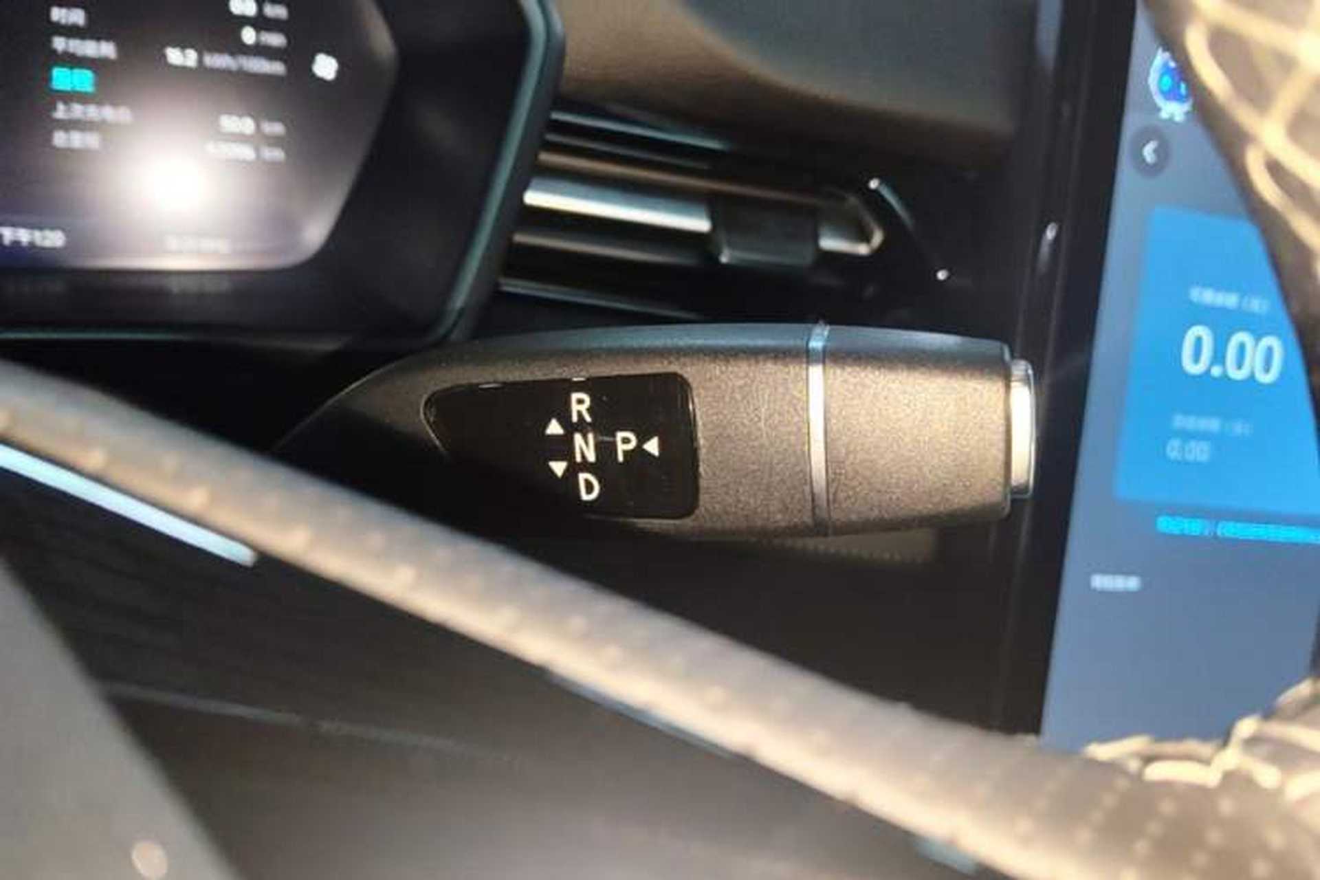 Used XPeng G3 2020 520i Luxury Edition Gear Lever