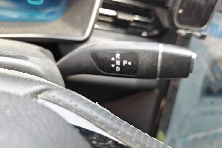 Used XPeng G3 2020 520 Smart Edition Gear Lever
