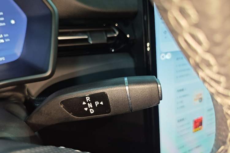 Used XPeng G3 2020 520i Luxury Edition Gear Lever