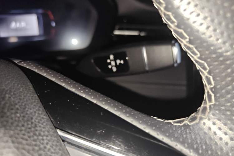 Used XPeng G3 2020 520 Smart Edition Gear Lever