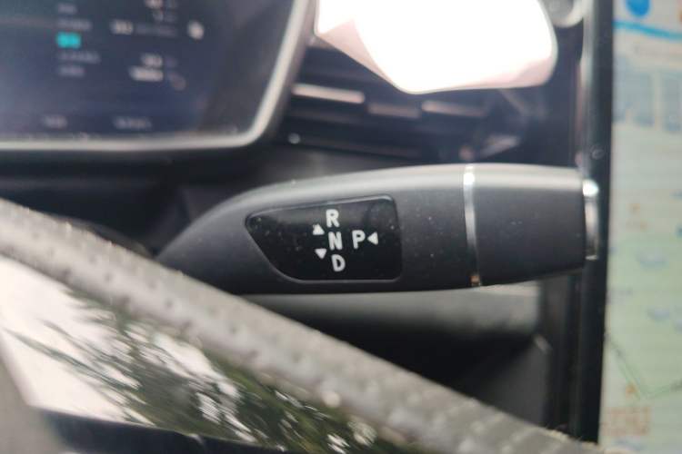 Used XPeng G3 2020 520 Smart Edition Gear Lever