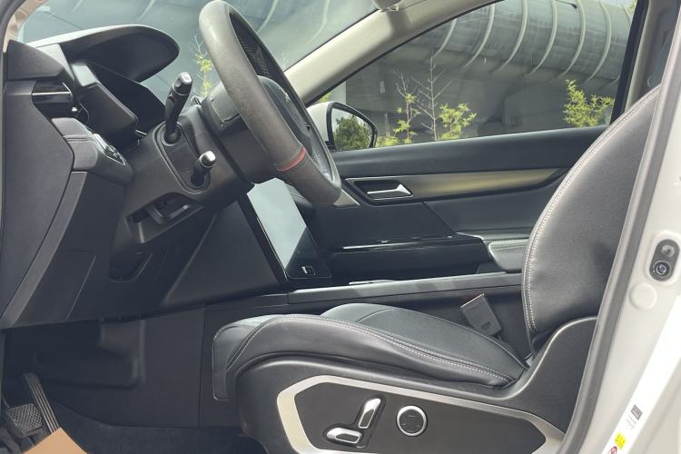 Used XPeng G3 2020 520 Smart Edition Interior 3