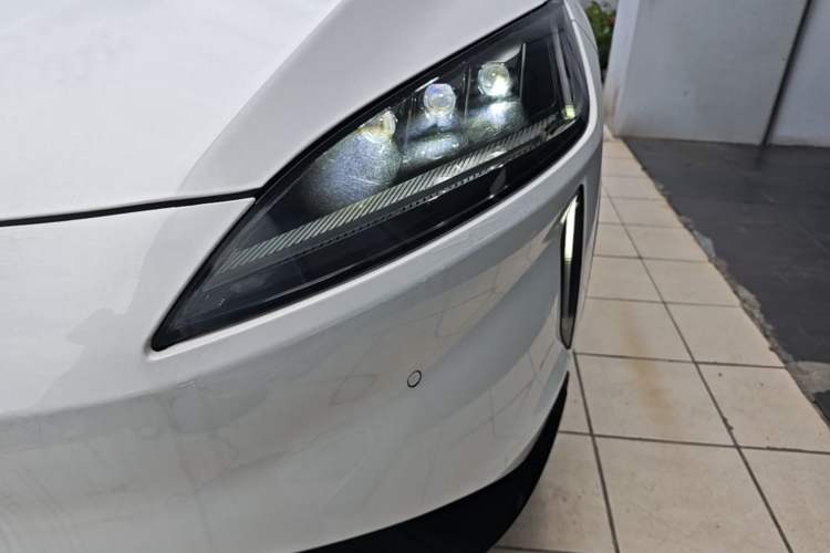 Used XPeng G3 2020 520 Smart Edition Left Front Headlight