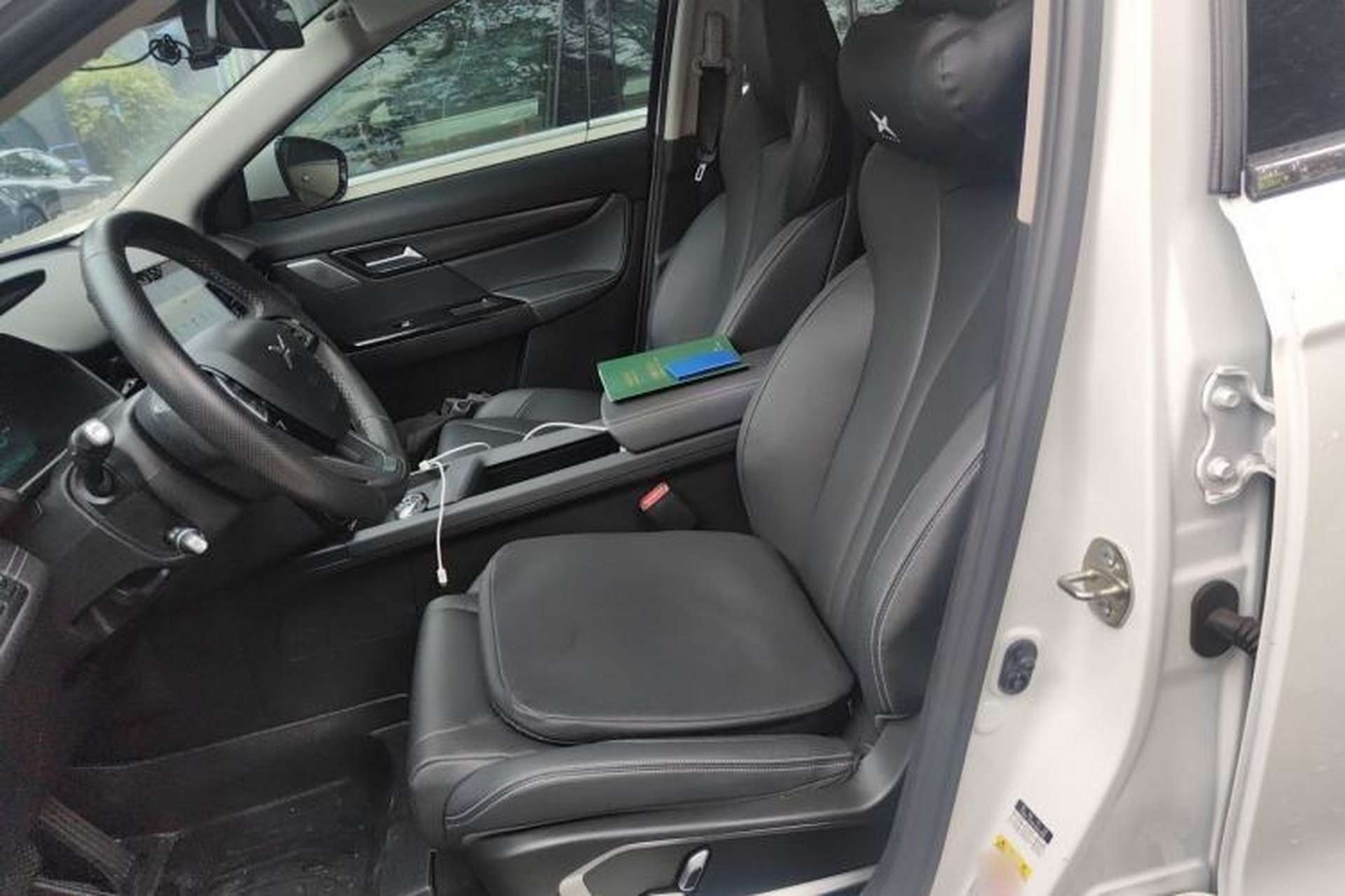 Used XPeng G3 2020 460i Luxury Edition Left Front Seat