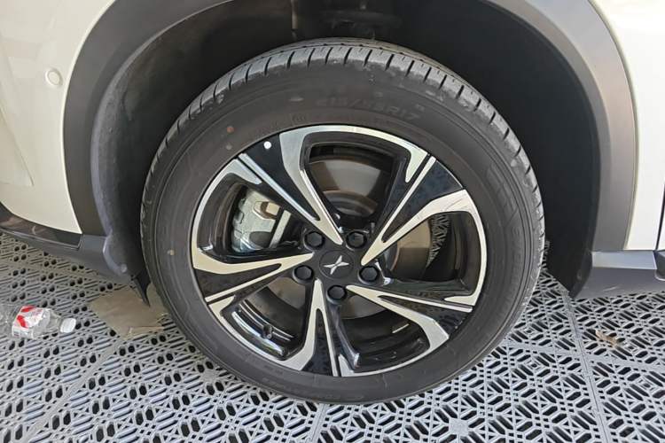 Used XPeng G3 2020 520 Enjoyment Edition Left Front Wheel Hub