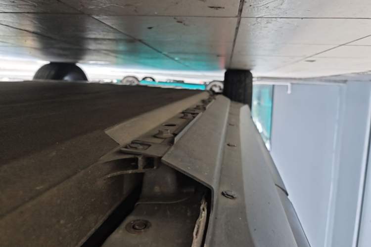 Used XPeng G3 2020 520 Smart Edition Left Side Sill