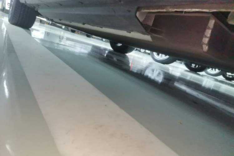 Used XPeng G3 2020 520 Smart Edition Left Side Sill
