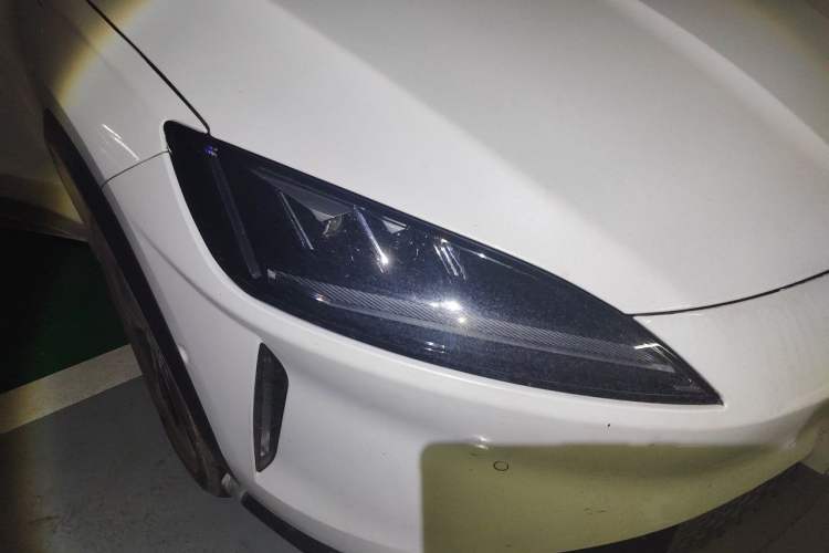 Used XPeng G3 2020 520i Luxury Edition Right Front Headlight