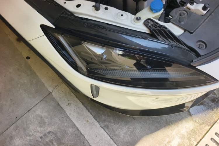 Used XPeng G3 2020 520 Smart Edition Right Front Headlight