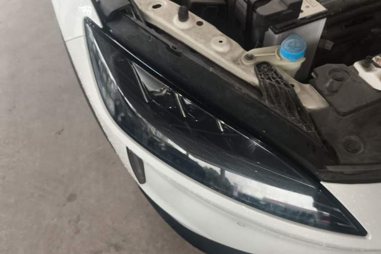 Used XPeng G3 2020 520i Luxury Edition Right Front Headlight