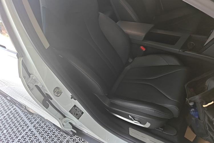 Used XPeng G3 2020 520 Enjoyment Edition Right Front Seat