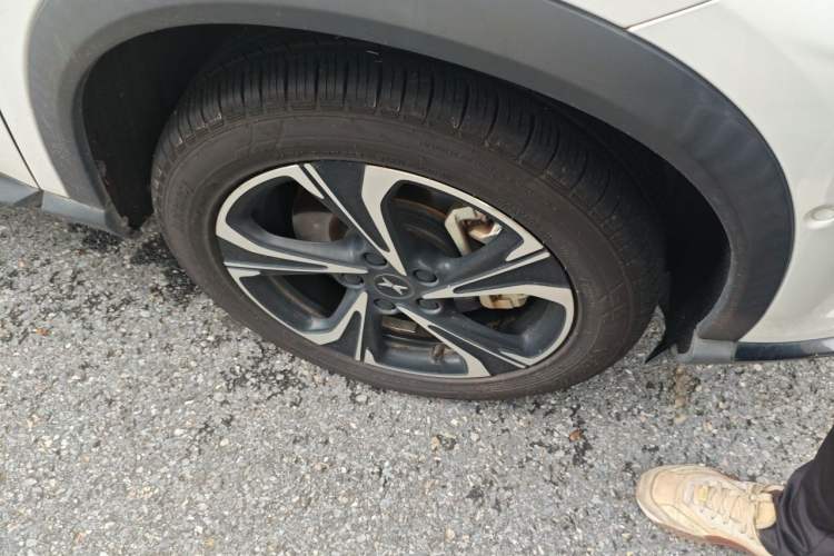 Used XPeng G3 2020 520 Enjoyment Edition Right Front Wheel Hub