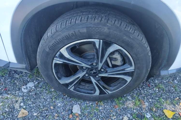 Used XPeng G3 2020 520 Smart Edition Right Front Wheel Hub