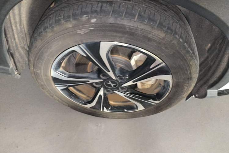Used XPeng G3 2020 520i Enjoyment Edition Right Front Wheel Hub
