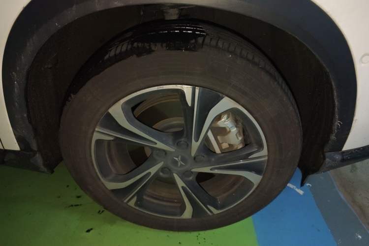 Used XPeng G3 2020 520 Enjoyment Edition Right Front Wheel Hub