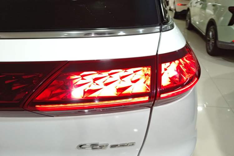 Used XPeng G3 2020 520 Smart Edition Right Rear Taillight