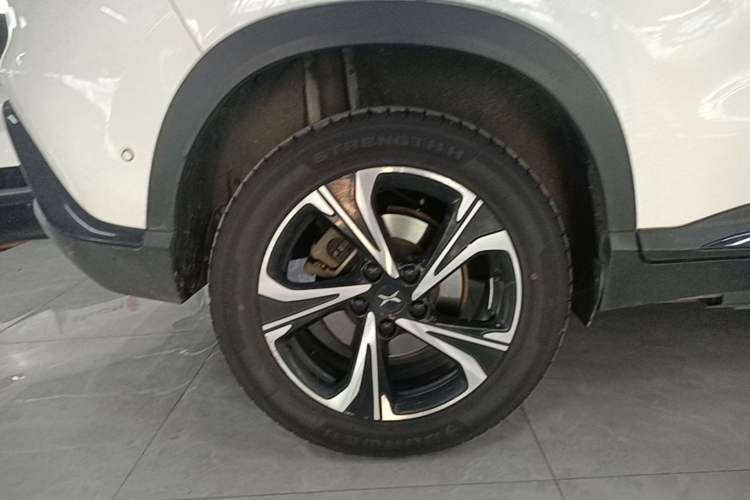 Used XPeng G3 2020 520i Luxury Edition Right Rear Wheel Hub