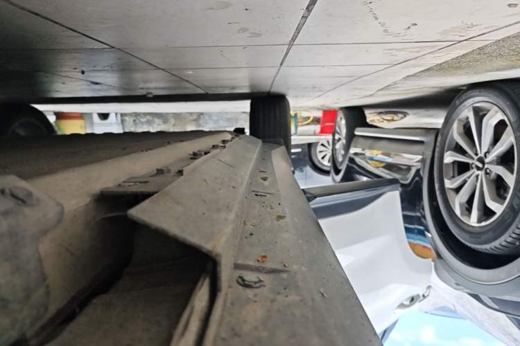 Used XPeng G3 2020 520 Smart Edition Right Side Sill